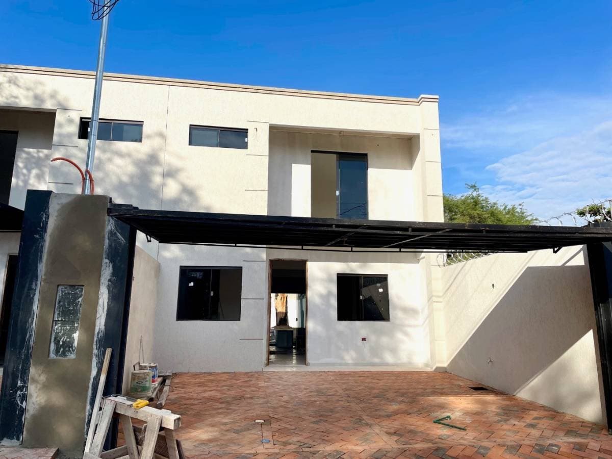 ALQUILO DUPLEX A ESTRENAR EN LAMBARE, ZONA PARQUES DEL YACHT