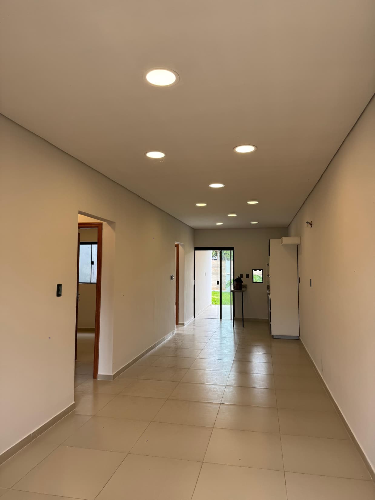 EN VENTA CASA TIPO CHALET A ESTRENAR EN LUQUE – 2