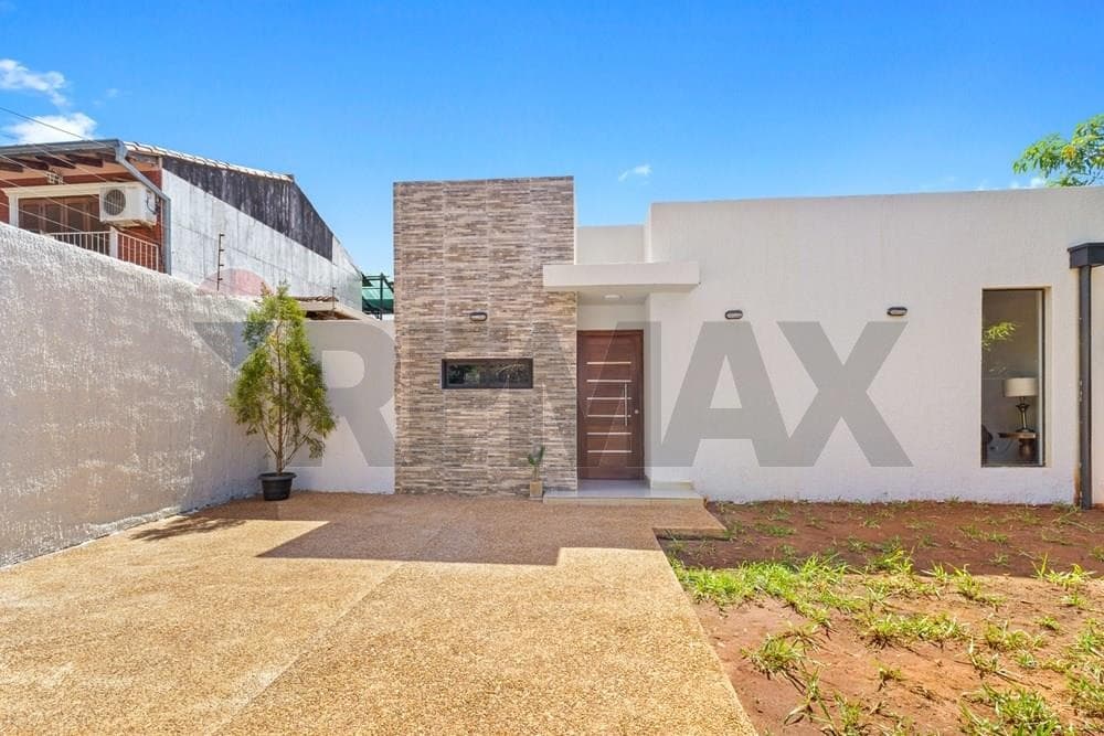 Casa - Venta - Lambaré, Central, Paraguay