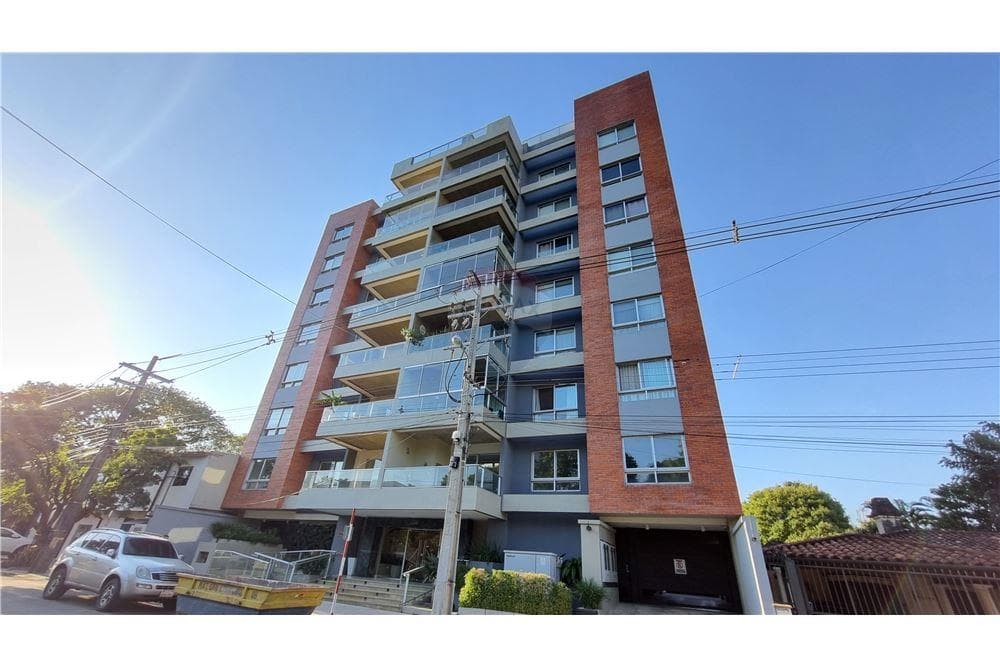 DEPARTAMENTO DE 3 DORMITORIOS + AREA DE SERVICIO