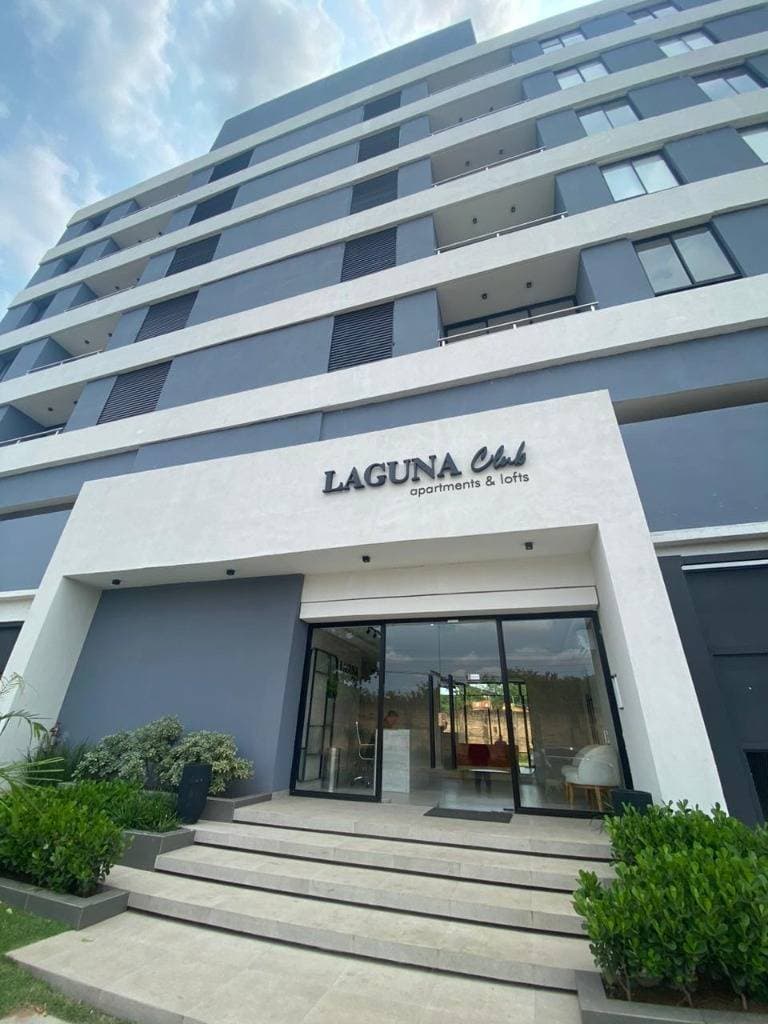 VENDO DPTO. EN LAGUNA CLUB ZONA CIT