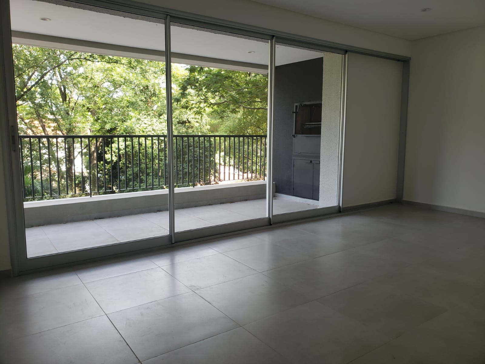 Departamento 82 M2 , 2 Habitaciones. - Edificio Urban Carmelitas . – 3