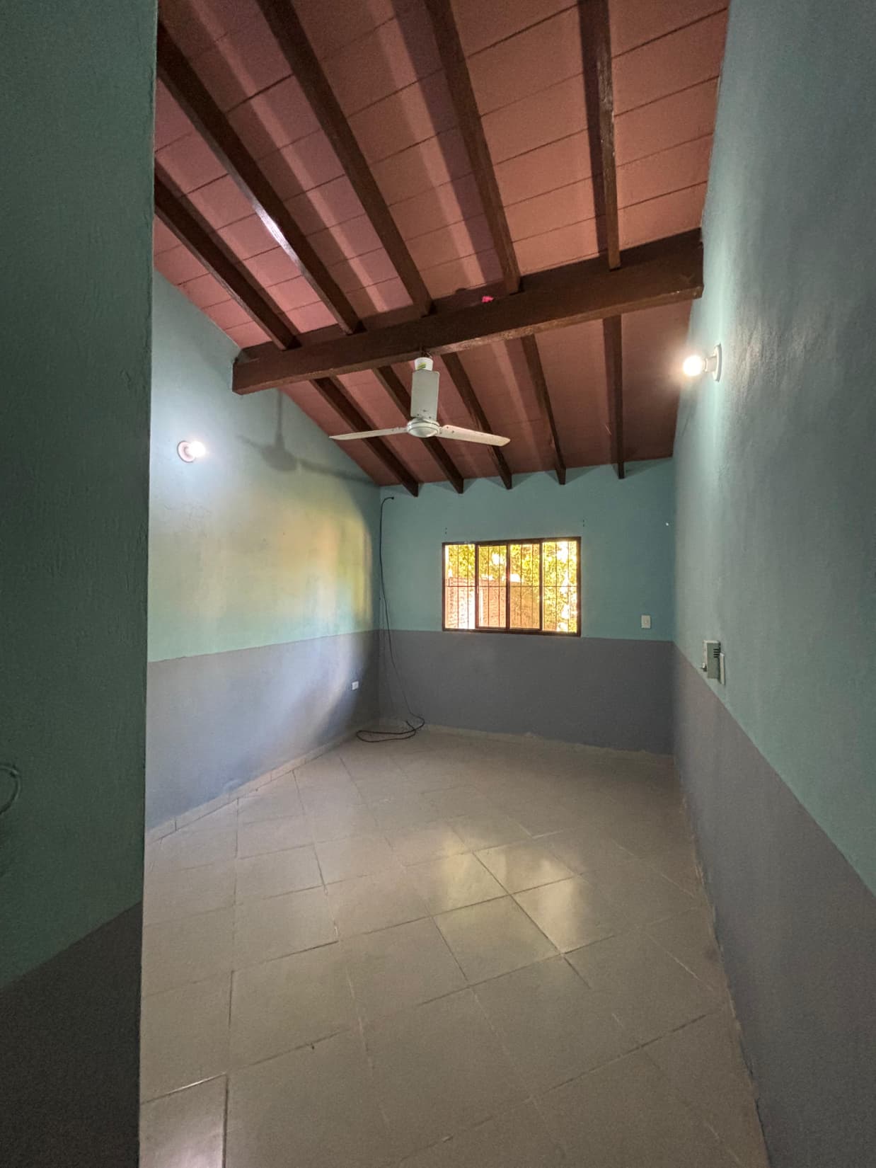 Casa En San Lorenzo, Barrio Villa Industrial – 3