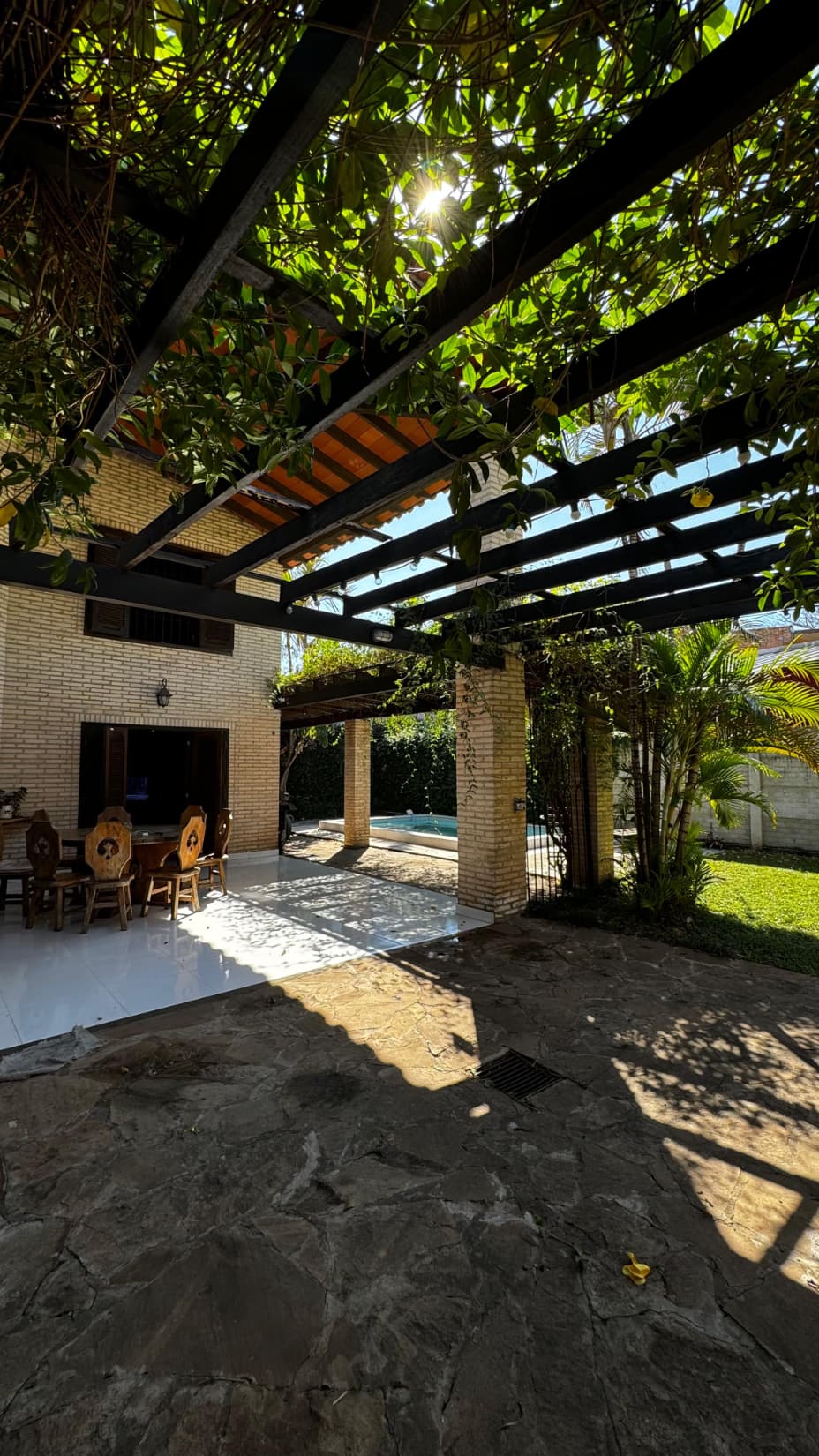 VENDO LINDA y AMPLIA CASA CON PISCINA EN VILLA ADELA – 3