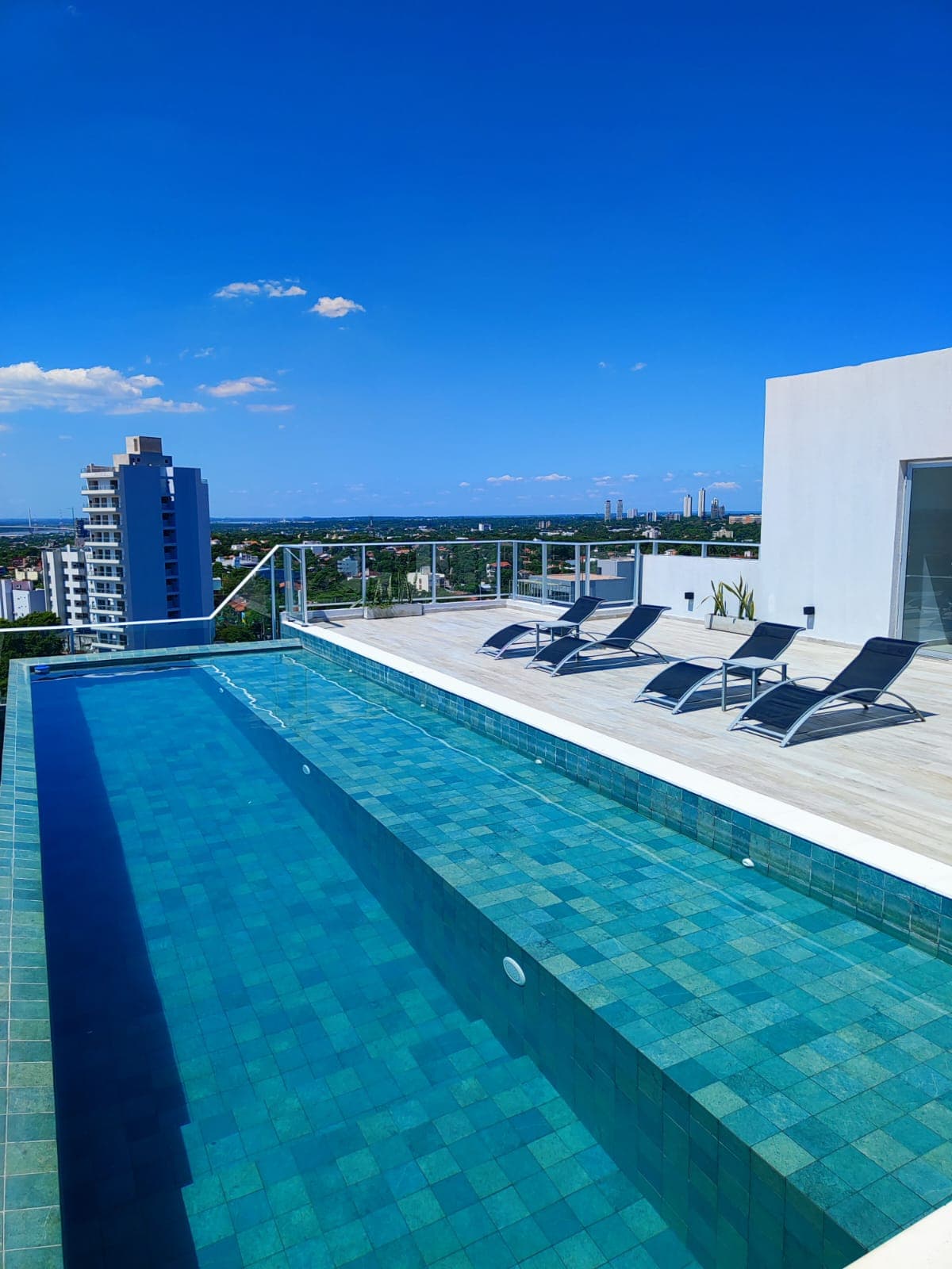 Alquilo departamento en Horizon Tower – 3