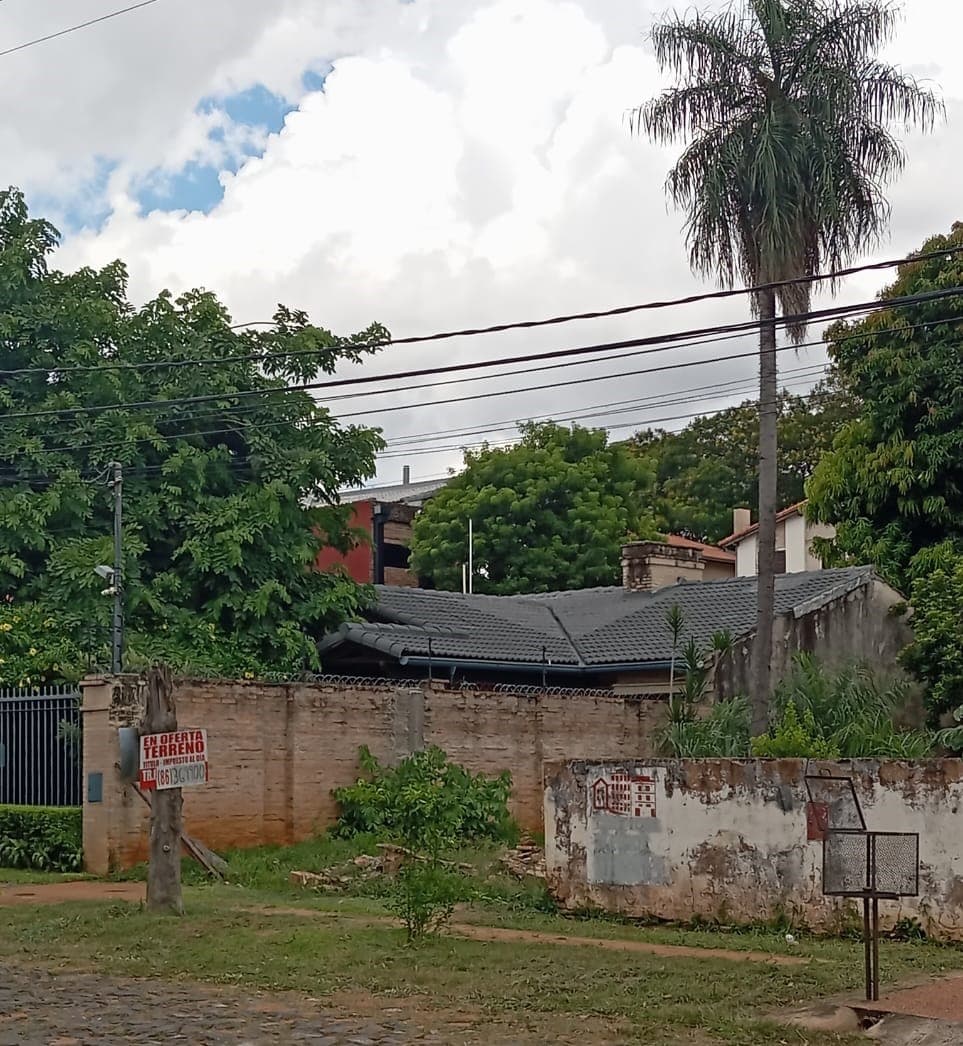 Hermoso Terreno En Venta En El Exclusivo B° Herrera De Asunción – 2