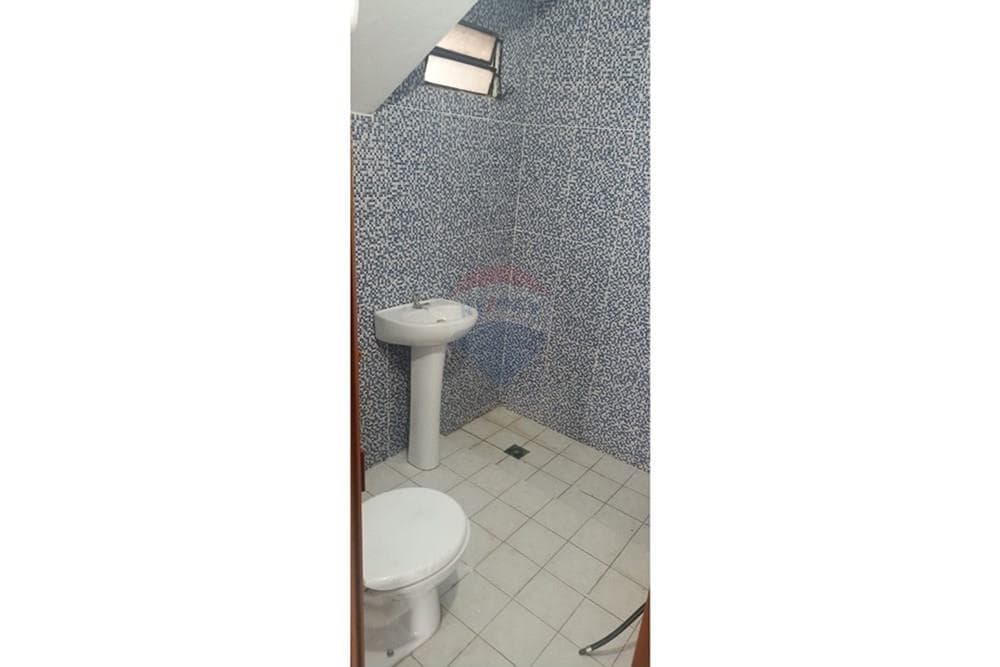 ALQUILO SALON COMERCIAL 10X10 MAS DEPARTAMENTO – 3
