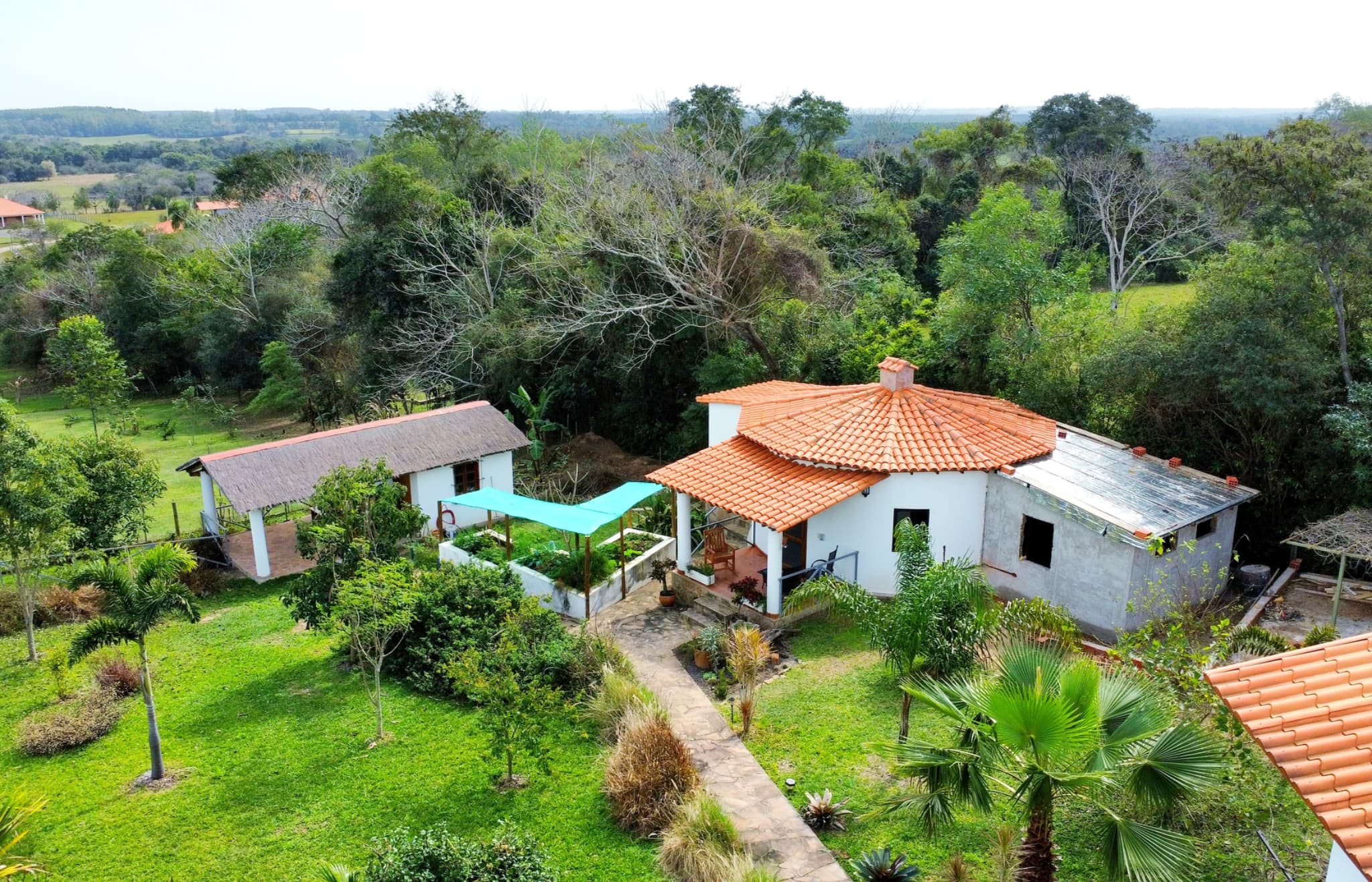 Vendo Casa Con 2 Bungalò En La Colonia Alemana S.H.Y