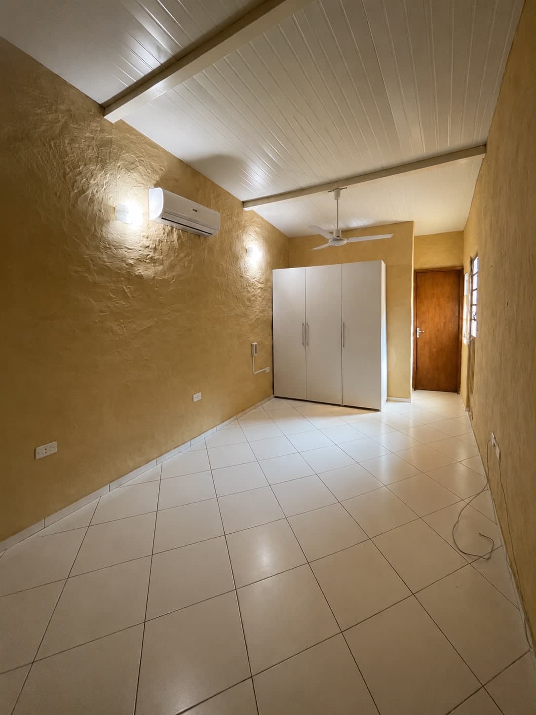 DUPLEX EN ALQUILER EN LAMBARÉ – 3