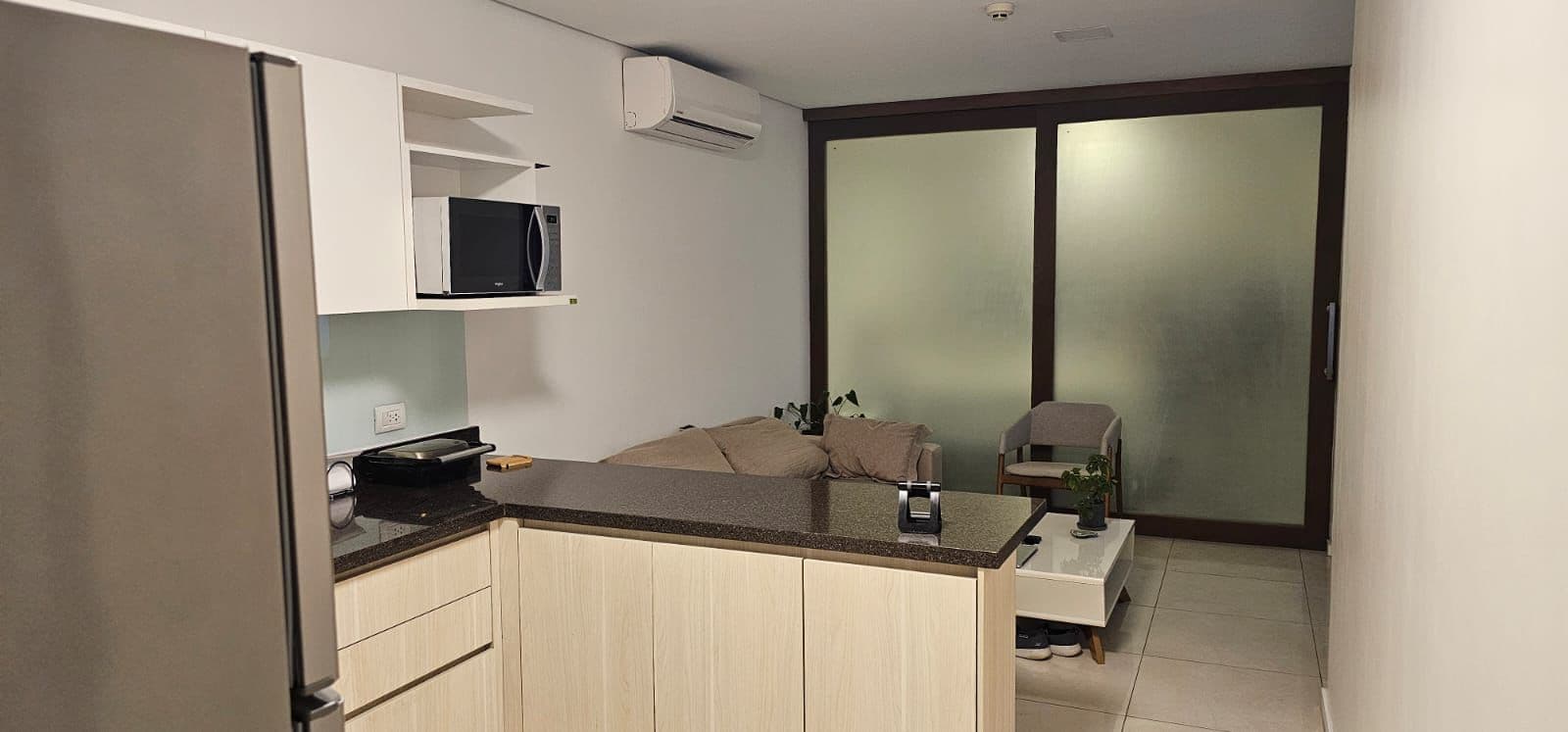 Venta de depto de 1 dormitorio en el edificio Altamira Ycua Sati