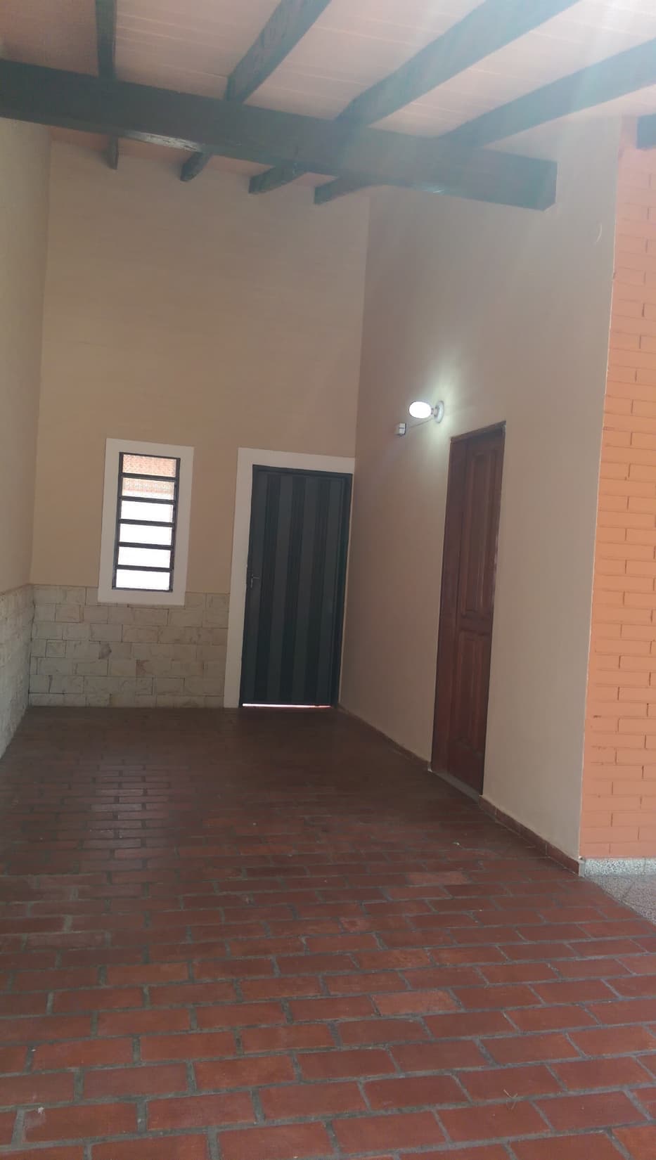 RESIDENCIA EN BARRIO OBRERO – 2