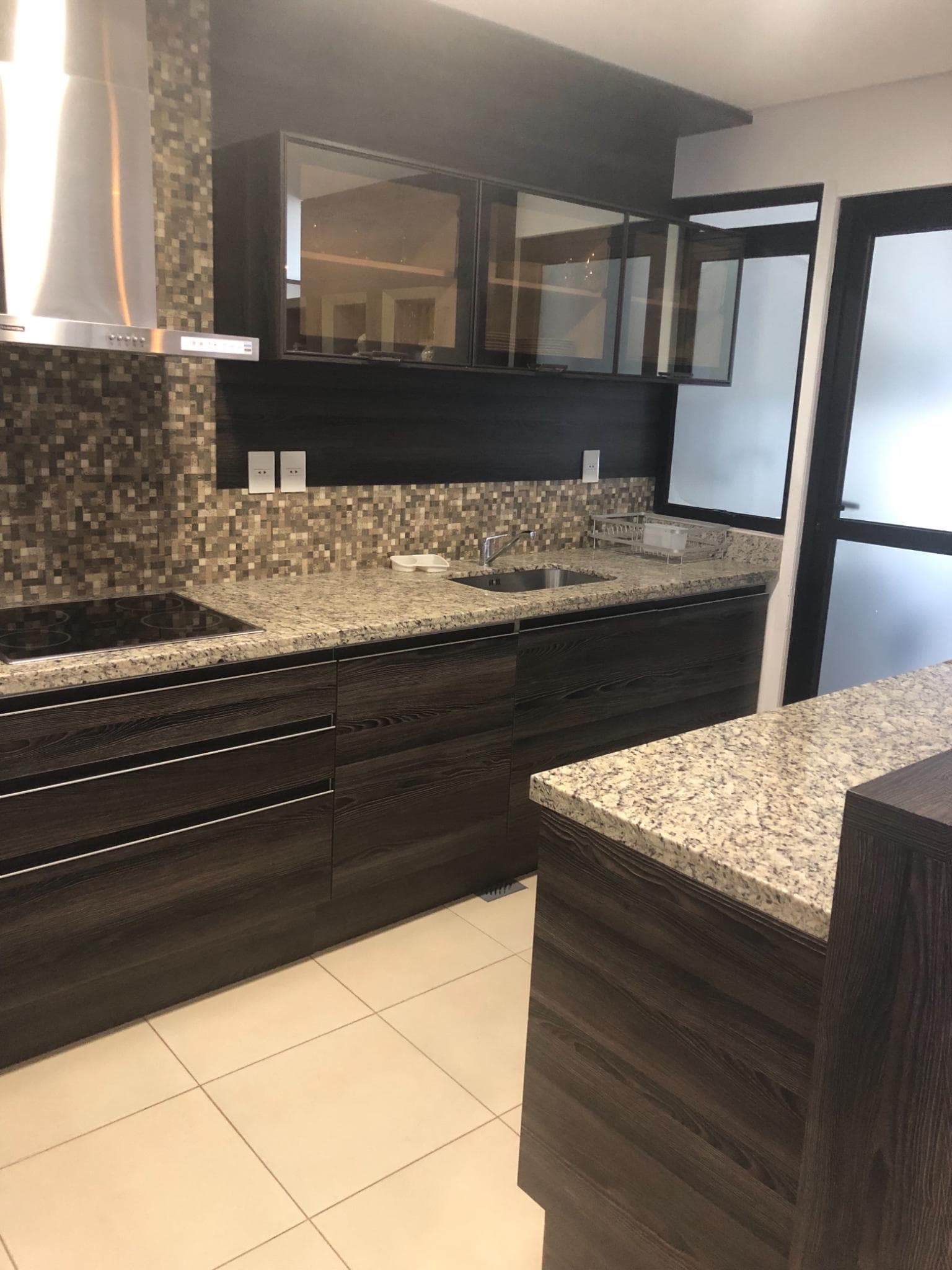 Moderno Dpto Amoblado de 3 habitaciones – 2
