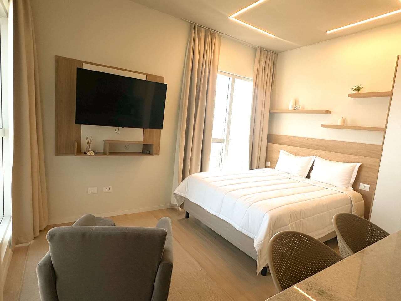 VENDO LOFT AMOBLADO PETRA TOWER – 2