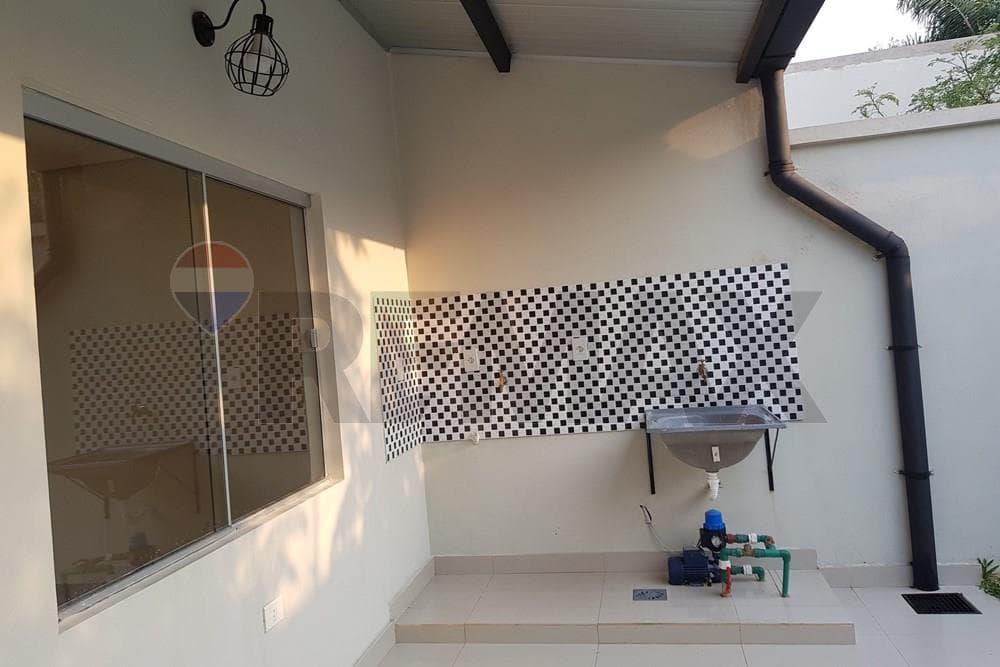 VENDO DUPLEX EN SAN LORENZO Bº SAN MIGUEL – 2