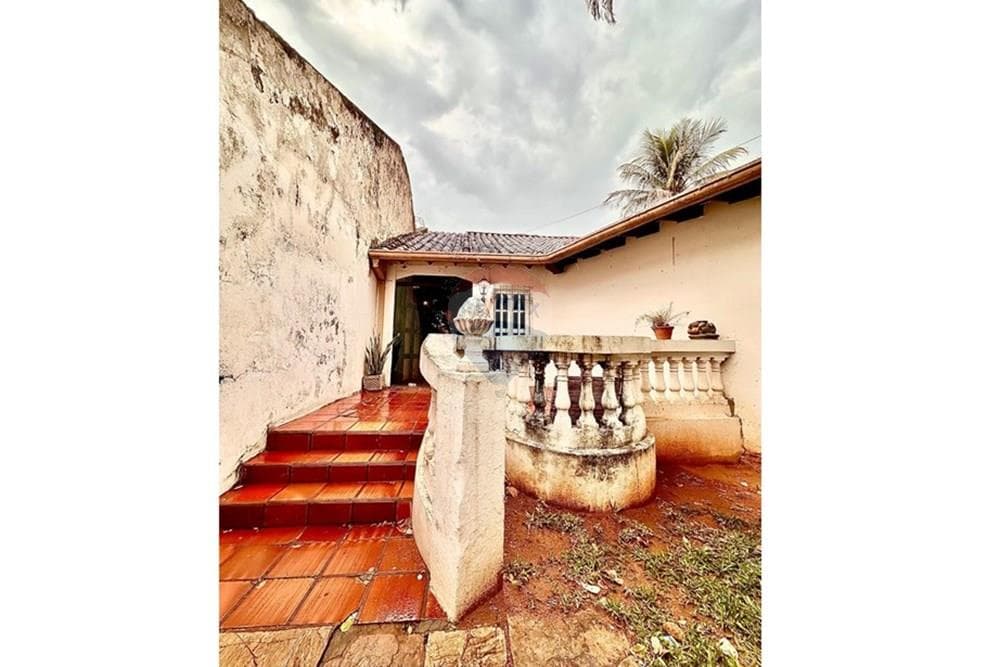 VENDO TERRENO EN BARRIO HERRERA 500 M2 – 3