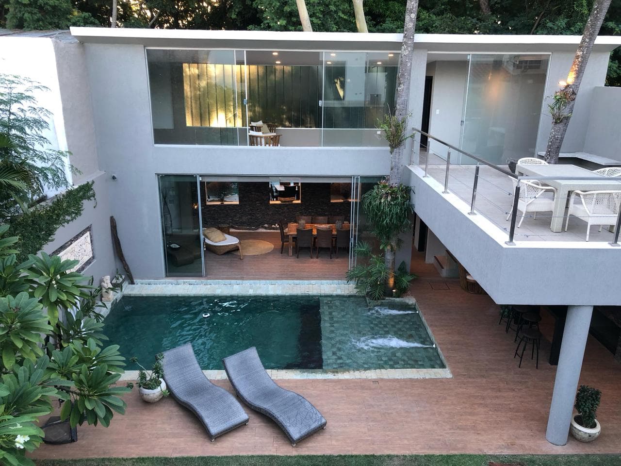 EXCLUSIVA CASA AMOBLADA ESTILO BALI en Recoleta