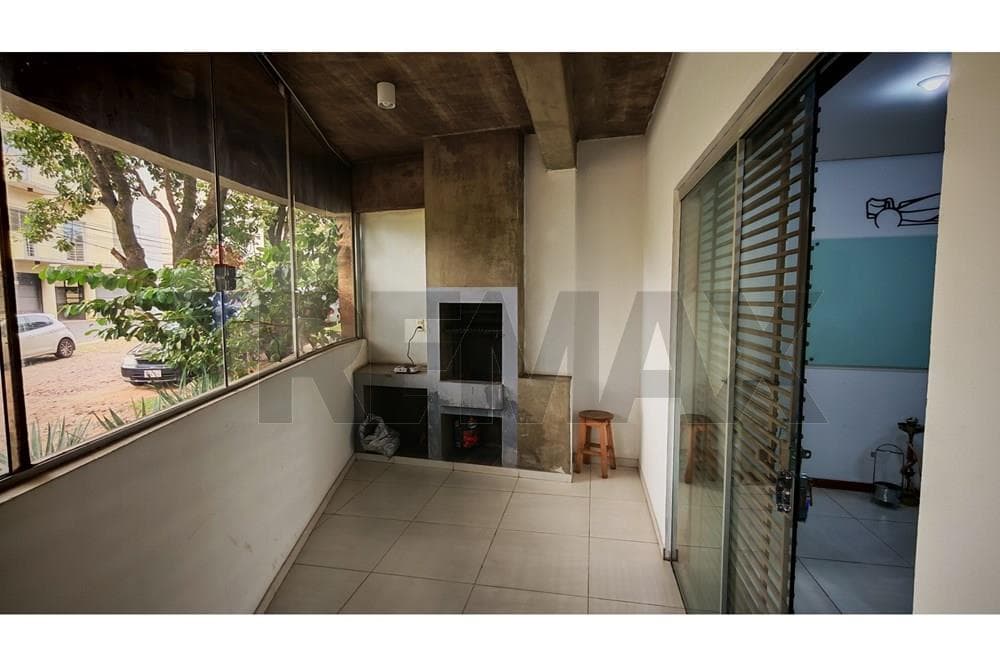 Dpto. 1 d. - Las Lomas: 64 m² en PB c/cochera – 2
