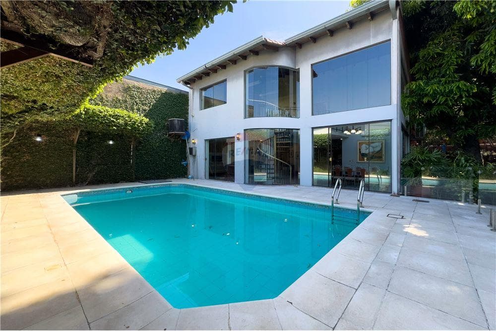 Residencia - Venta - San Vicente, Paraguay