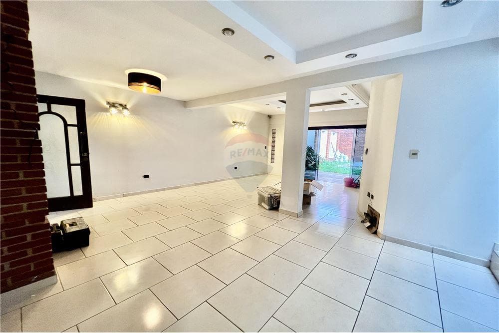 ALQUILO DUPLEX C/ PISCINA -FDO.DE LA MORA Z. NORTE – 3