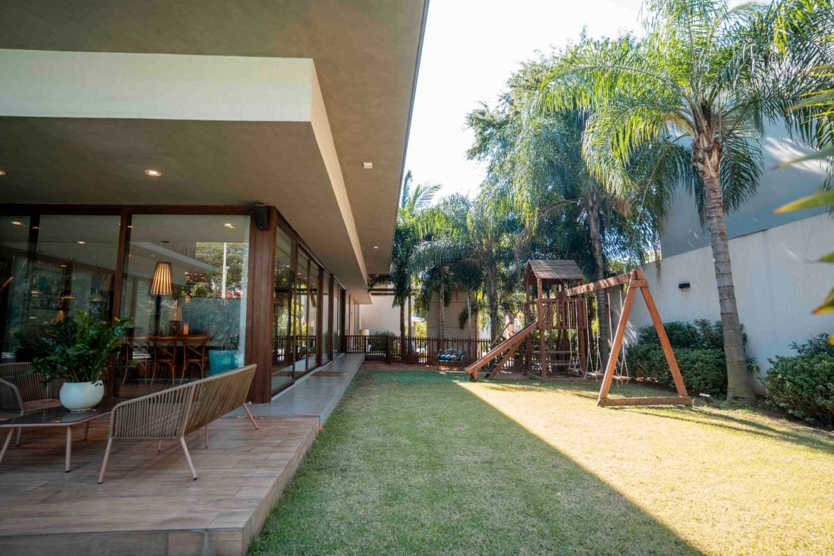 EN VENTA EXCLUSIVA RESIDENCIA EN EL CONDOMINIO LA TRINIDAD V – 2