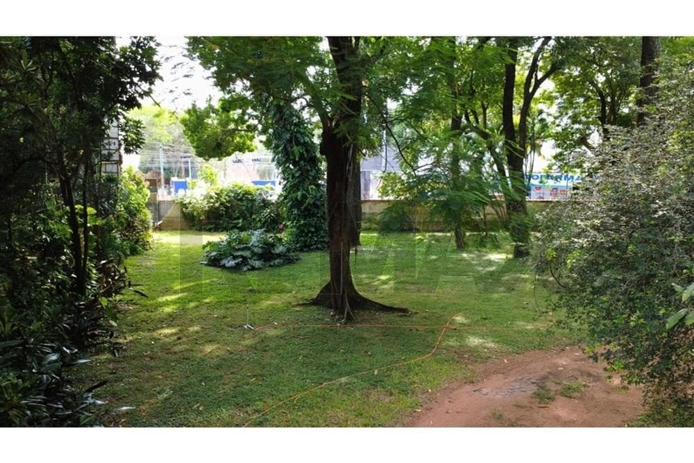 Vendo Terreno Único en Av. Mariscal López, Mburicaó – 3