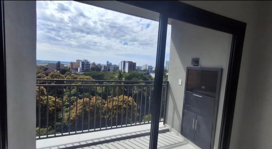 En alquiler departamento de 3 dormitorios en Las Mercedes - Asunción – 2