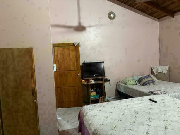EN VENTA – HERMOSA BARRIO MBURUCUYA ASUNCIÓN – 3