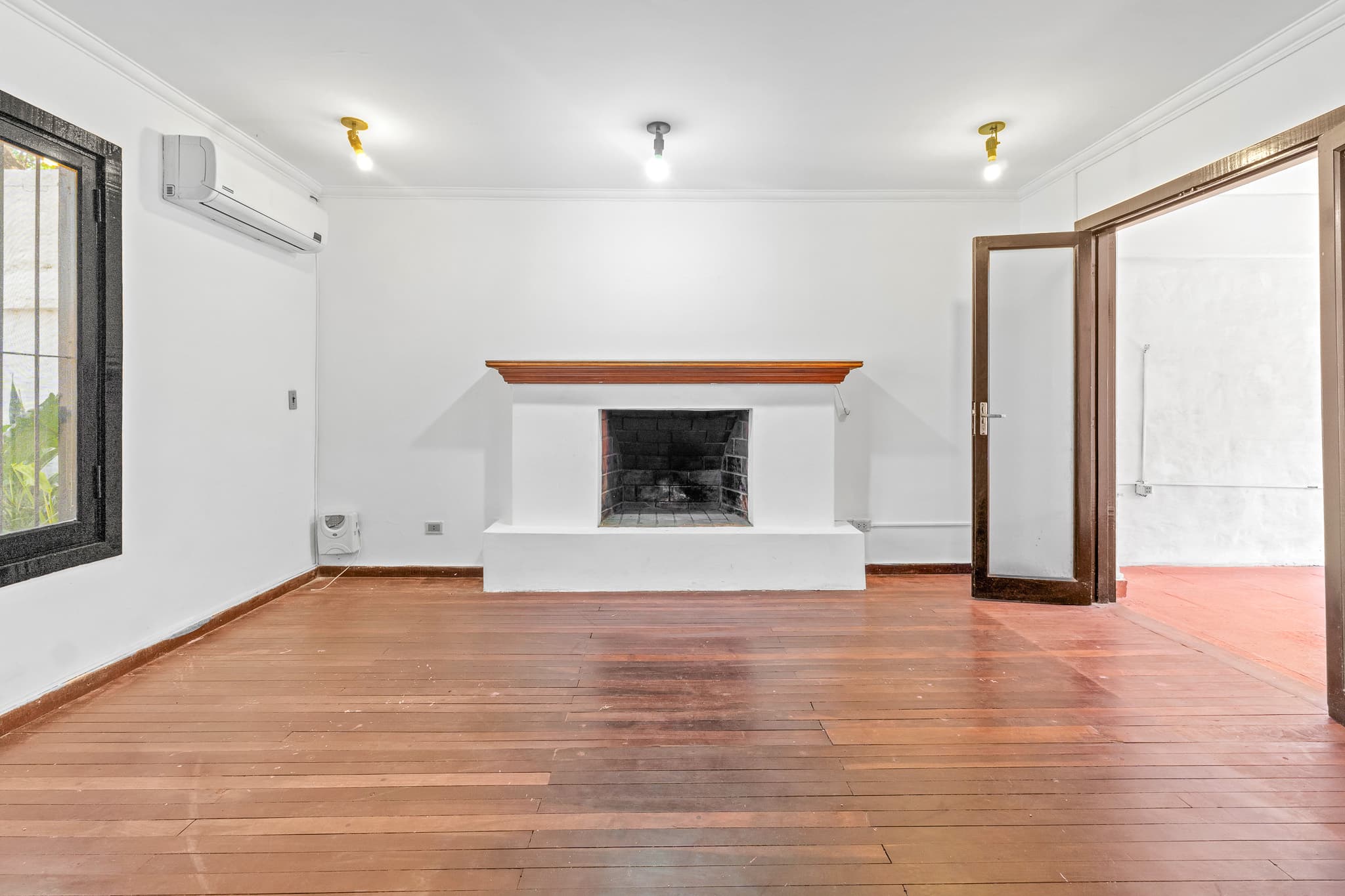Residencia en Mburucuyá en VENTA – 3