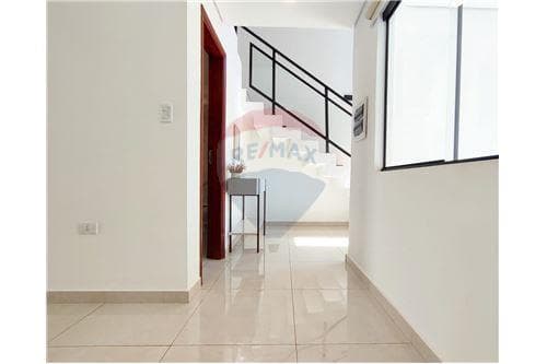 Duplex-Alquiler-PY Central Luque Loma Merlo – 2