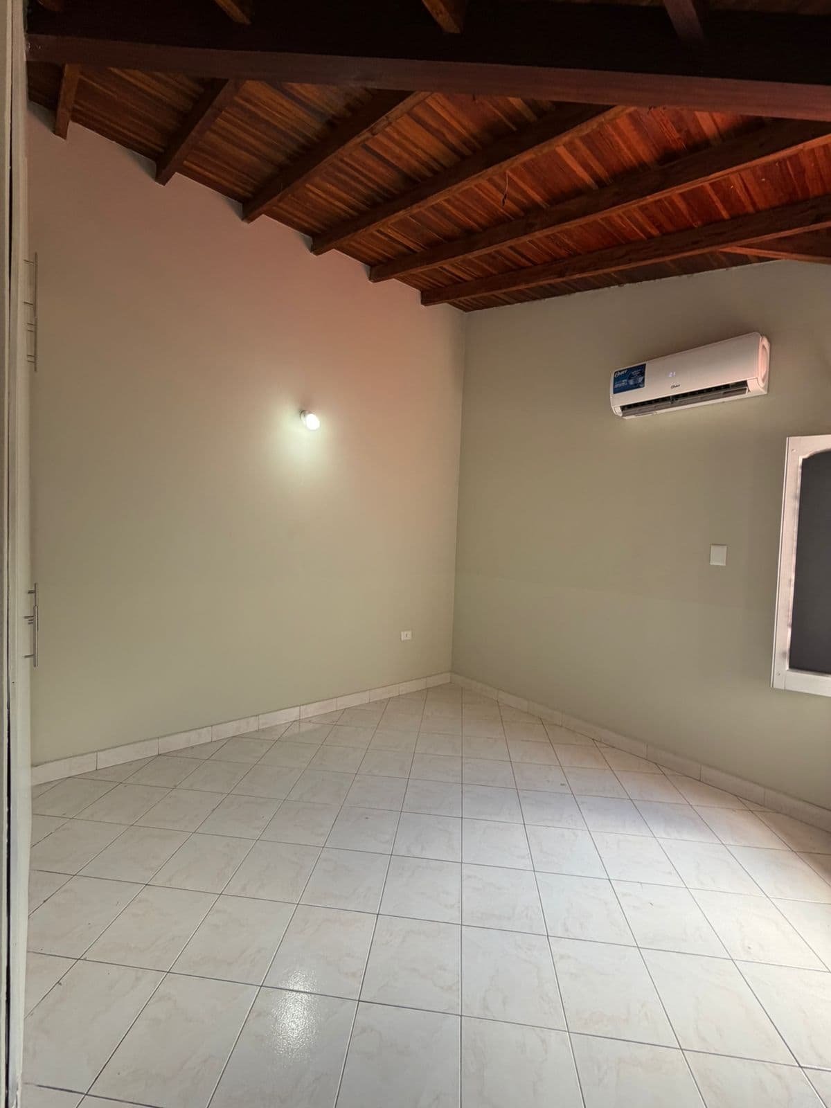 Alquilo Dúplex en Villa Morra – 2