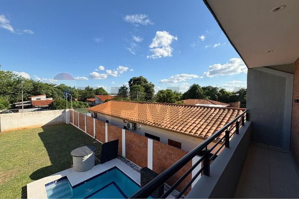 VENDO CASA A ESTRENAR EN MARIANO ROQUE ALONSO – 3