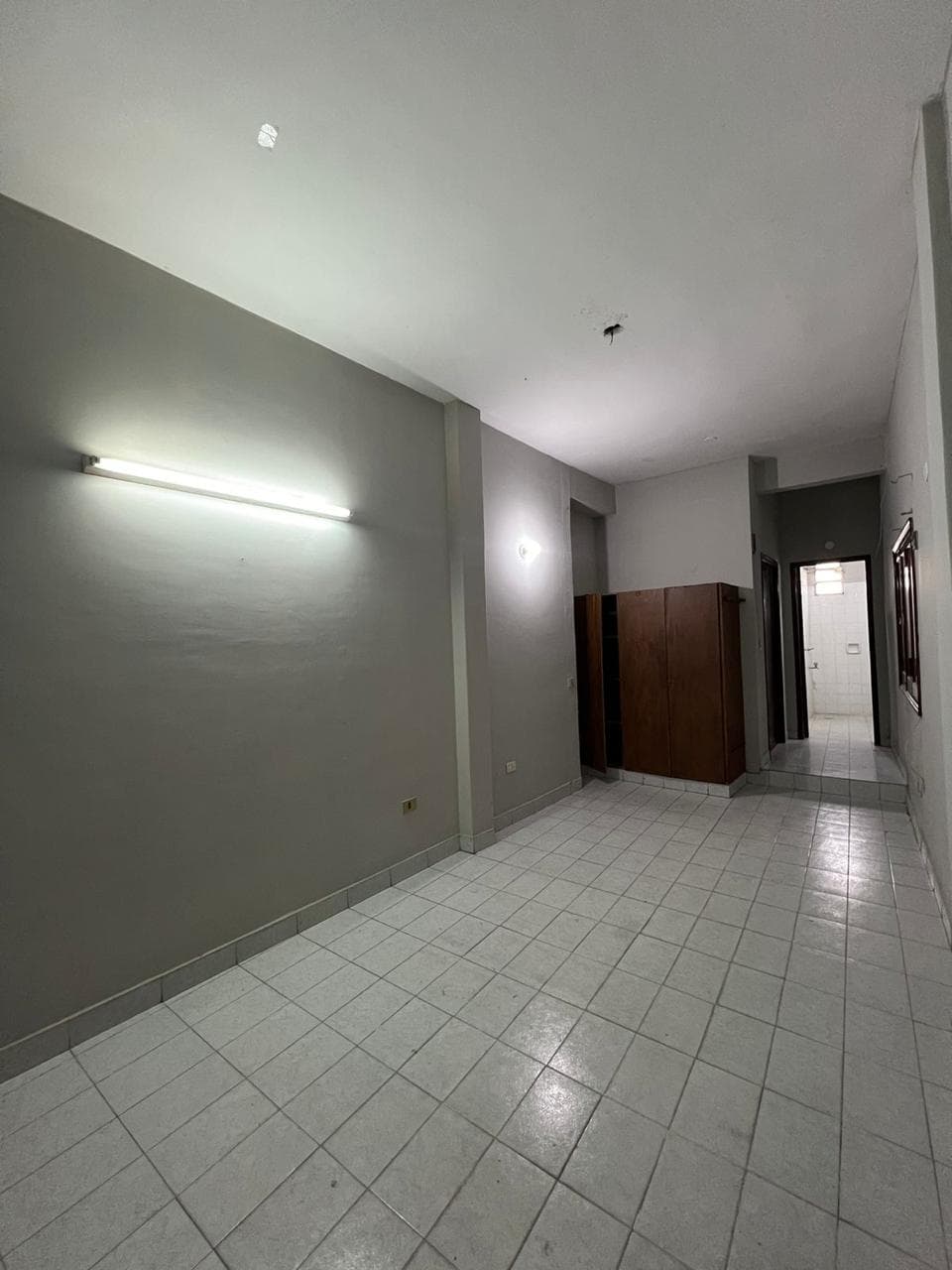 Alquiler De Departamentos Edificio Sobre Avenida Eusebio Ayala (barrio Pinoza)