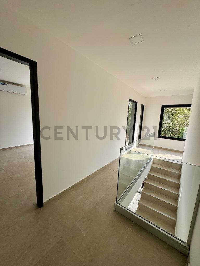 Venta de Casa Dúplex en Lambaré, Central – 3