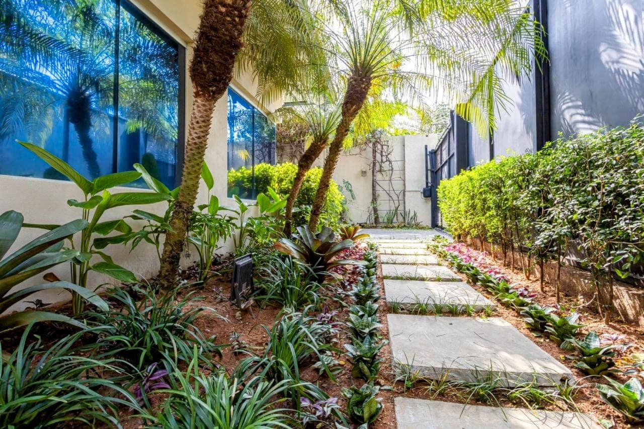 Vendo Exclusiva Residencia - Barrio Villa Morra – 3