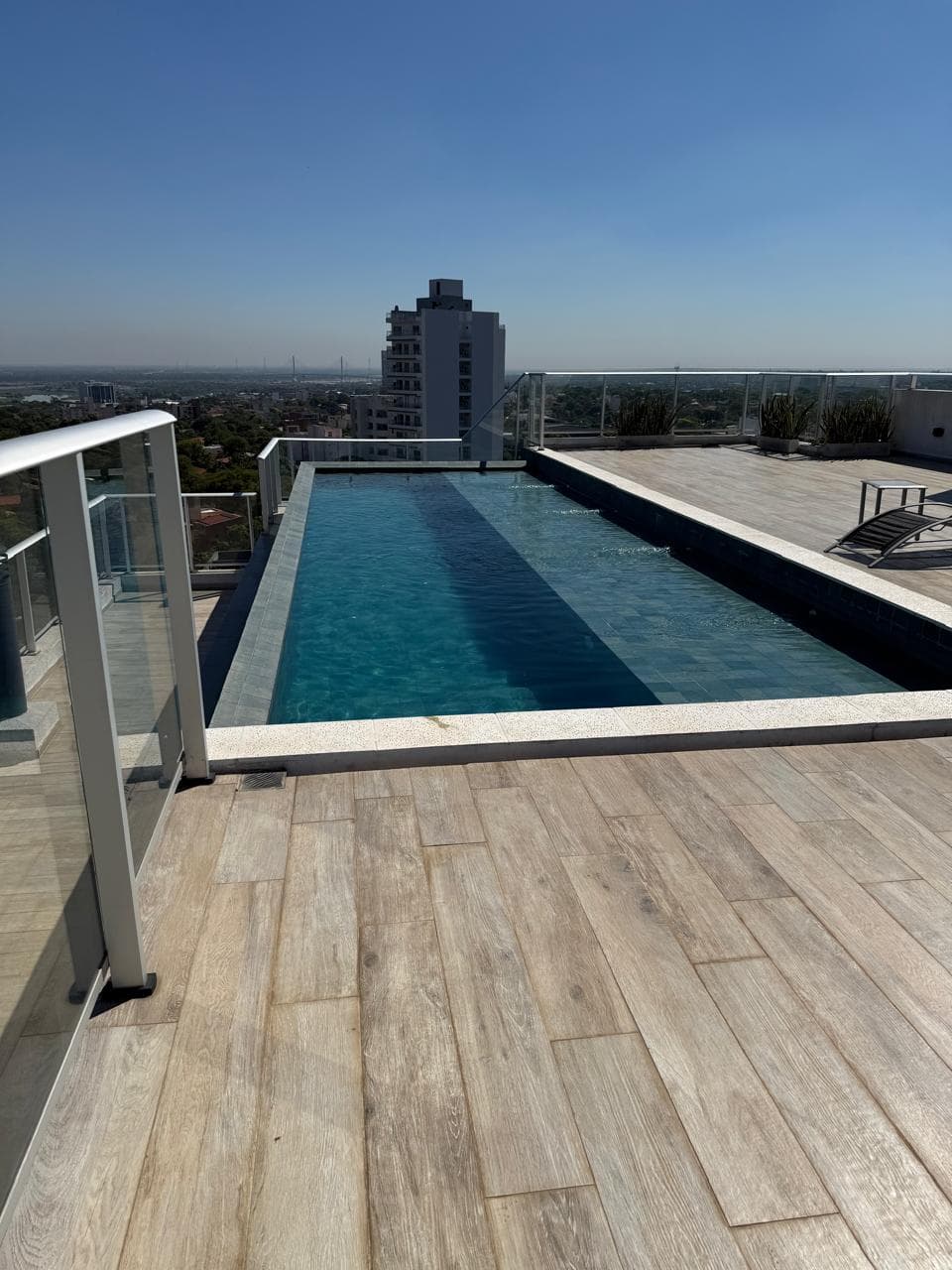 ALQUILO HERMOSO DEPARTAMENTO AMOBLADO EN BARRIO JARA – 2