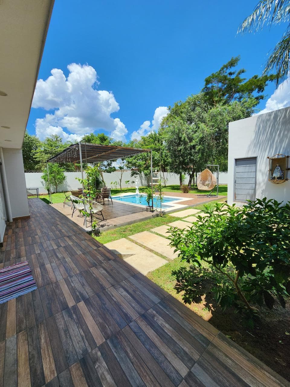 Alquilo Casa En Sanber A Pasos Del Condominio Ayres, Contrato Anual – 2