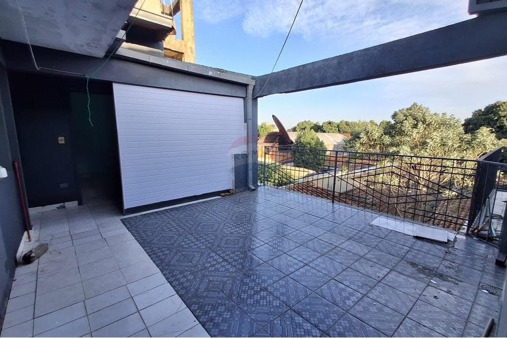 AMPLIO DEPARTAMENTO CON TERRAZA - FDO. DE LA MORA – 3