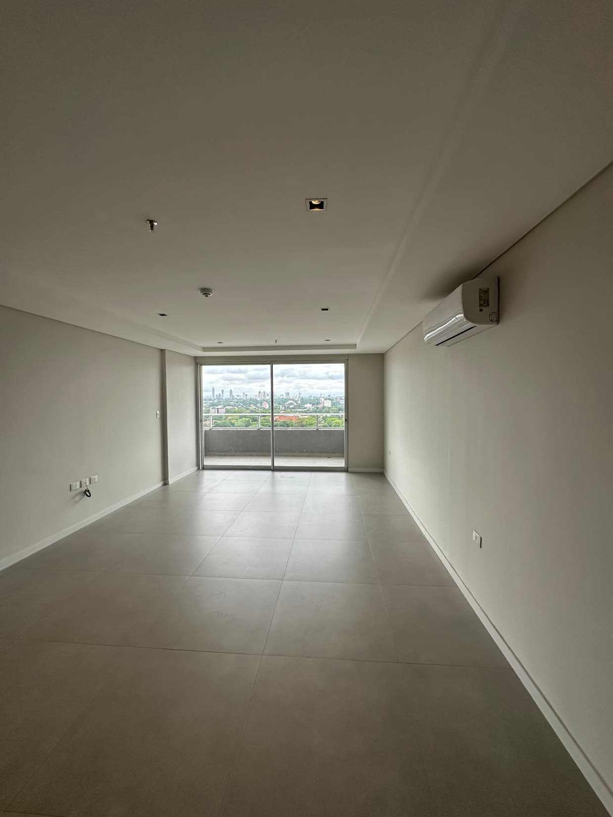 ALQUILO DEPARTAMENTO DE 2 DORMITORIOS EN SUITE EN BARRIO JARA – 2