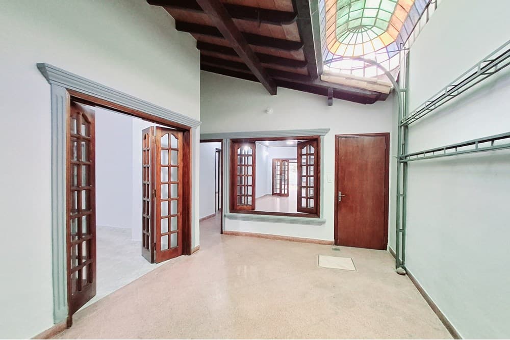 Casa-Alquiler-Av. Defensores del Chaco, San Lorenzo, Central