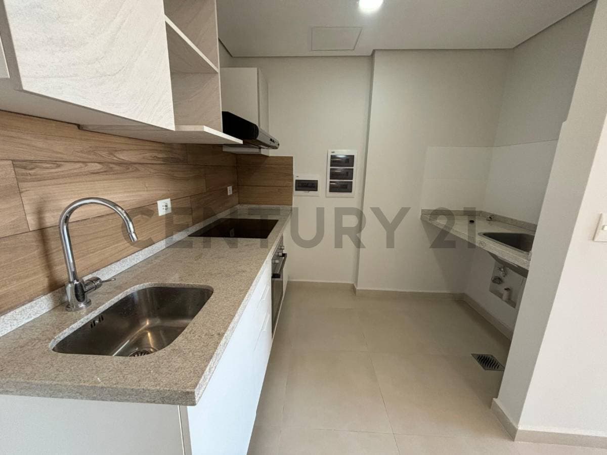 En venta depto. de 2 dormitorio en Edificio Marquis!! – 3