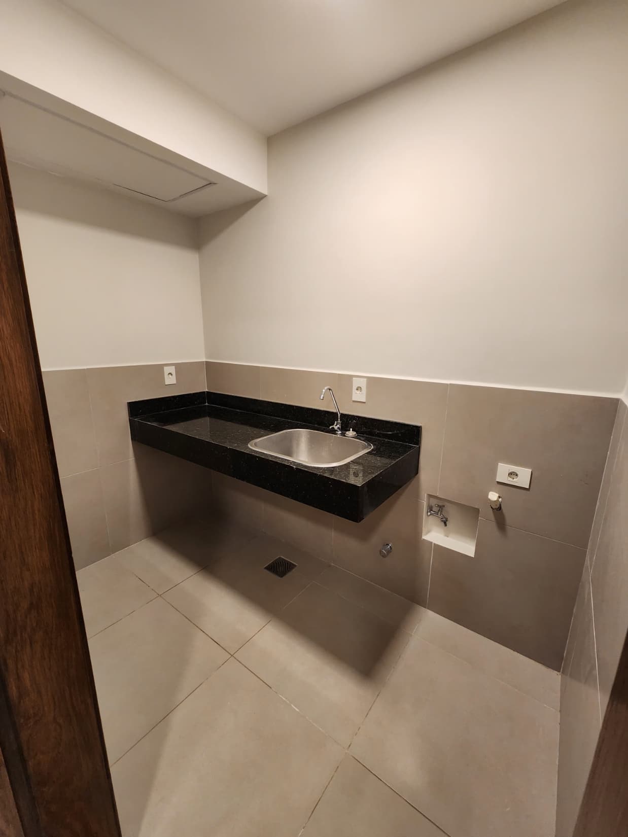 ALQUILO DEPARTAMENTO BARRIO LAS MERCEDEZ – 3