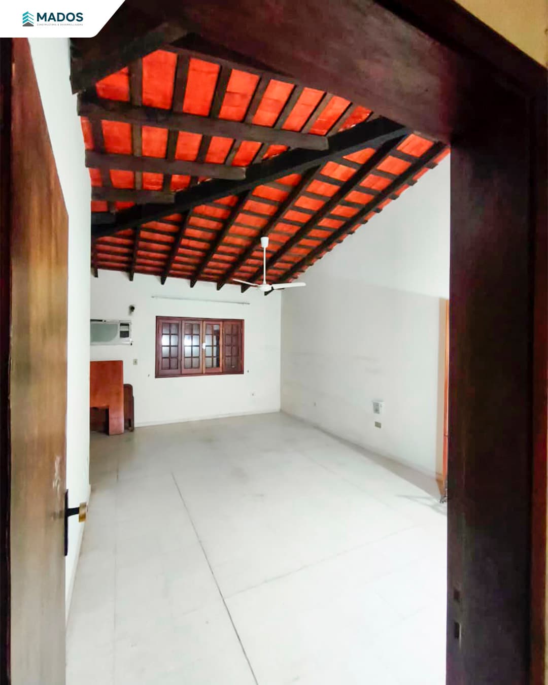 Casa familiar con terreno de 579m2 ideal para inversion inmobiliaria – 2