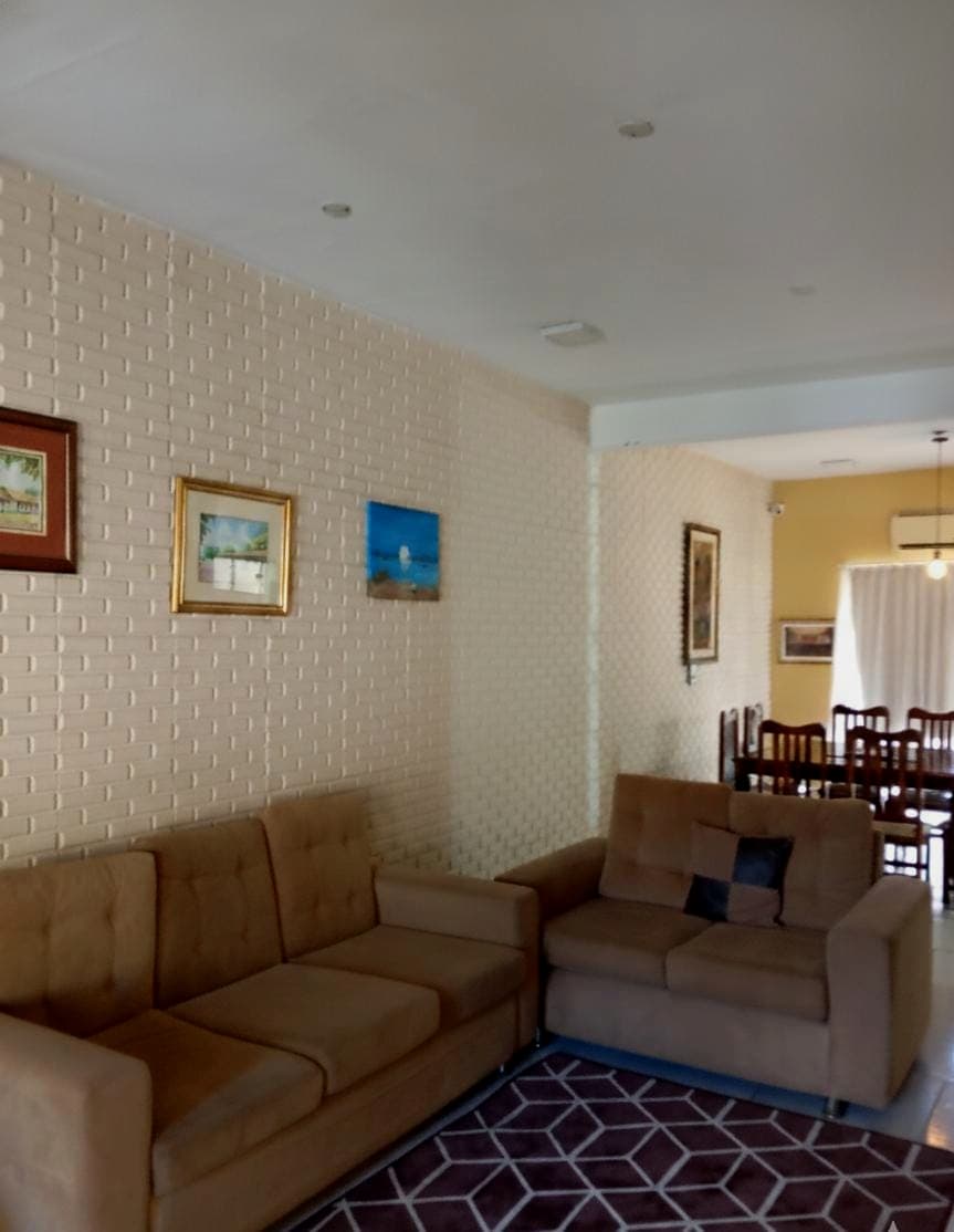 Amplia Casa En Venta – Barrio Obrero – 2