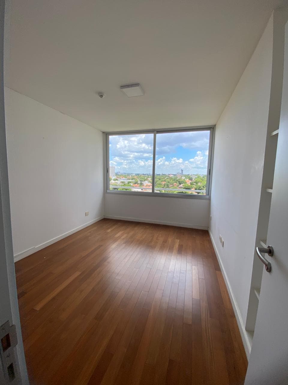 ALQUILO DEPARTAMENTO DE 2 DORMITORIOS EN YKUA SATÎ – 3