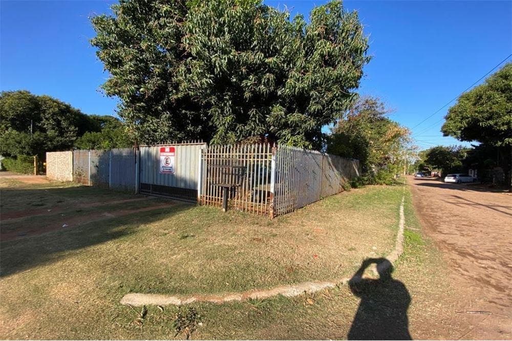 Venta de Terreno en esquina - San Lorenzo