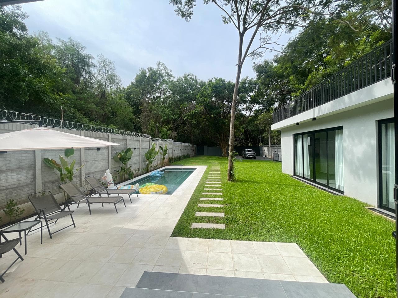 IMPORTANTE RESIDENCIA AMOBLADA EN SAN BERNARDINO - ZONA ANFITEATRO – 3
