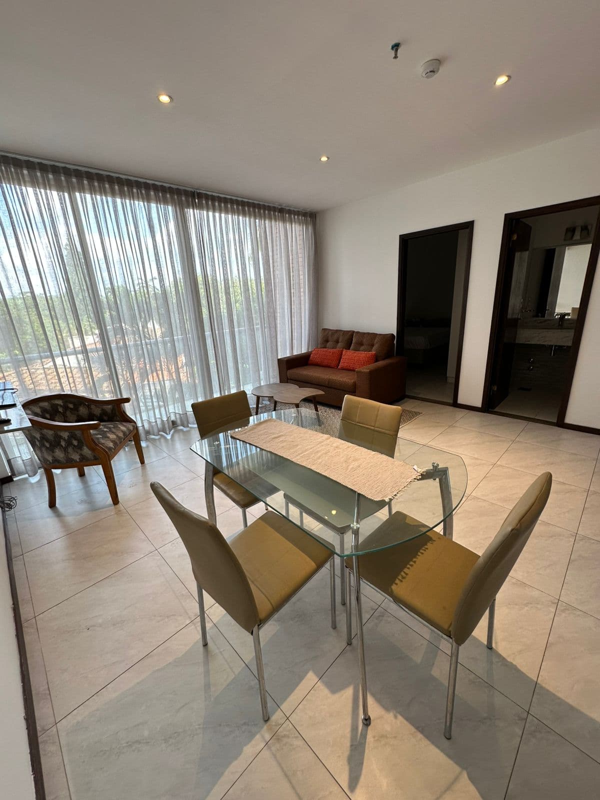 Vendo O Alquilo Departamento Amoblado Z/los Laureles!! – 3