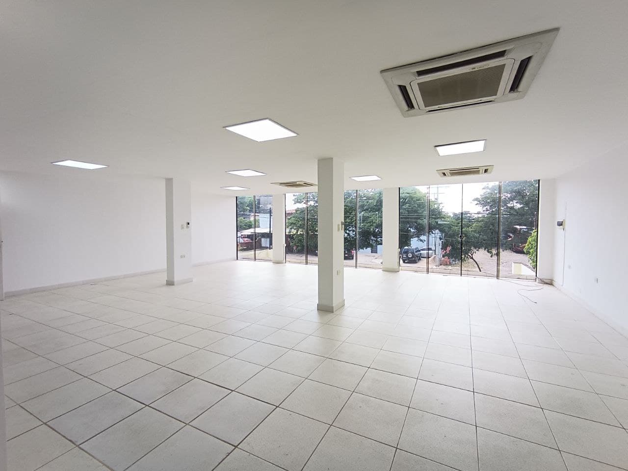 Oficina en Vista Alegre, Asunción – 3