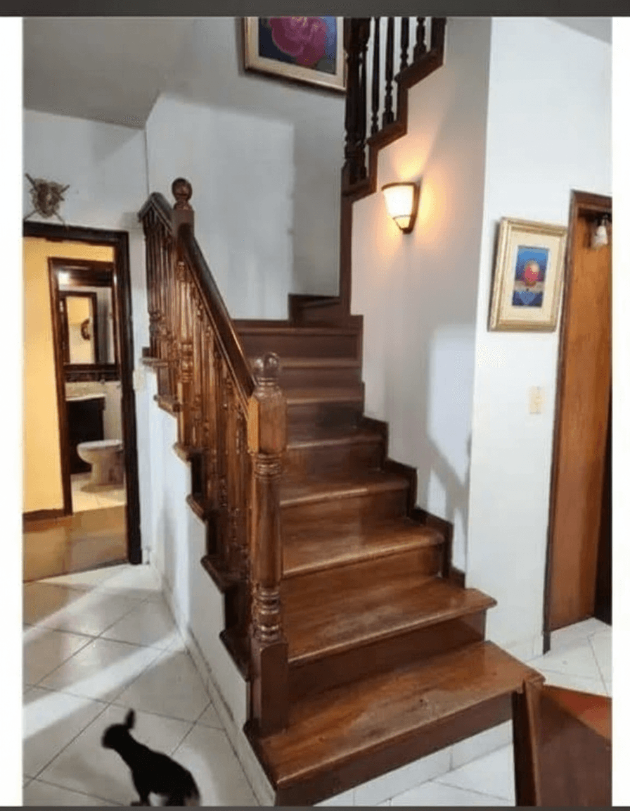 OPORTUNIDAD UNICA! HERMOSA CASA DE CALLE A CALLE – 2