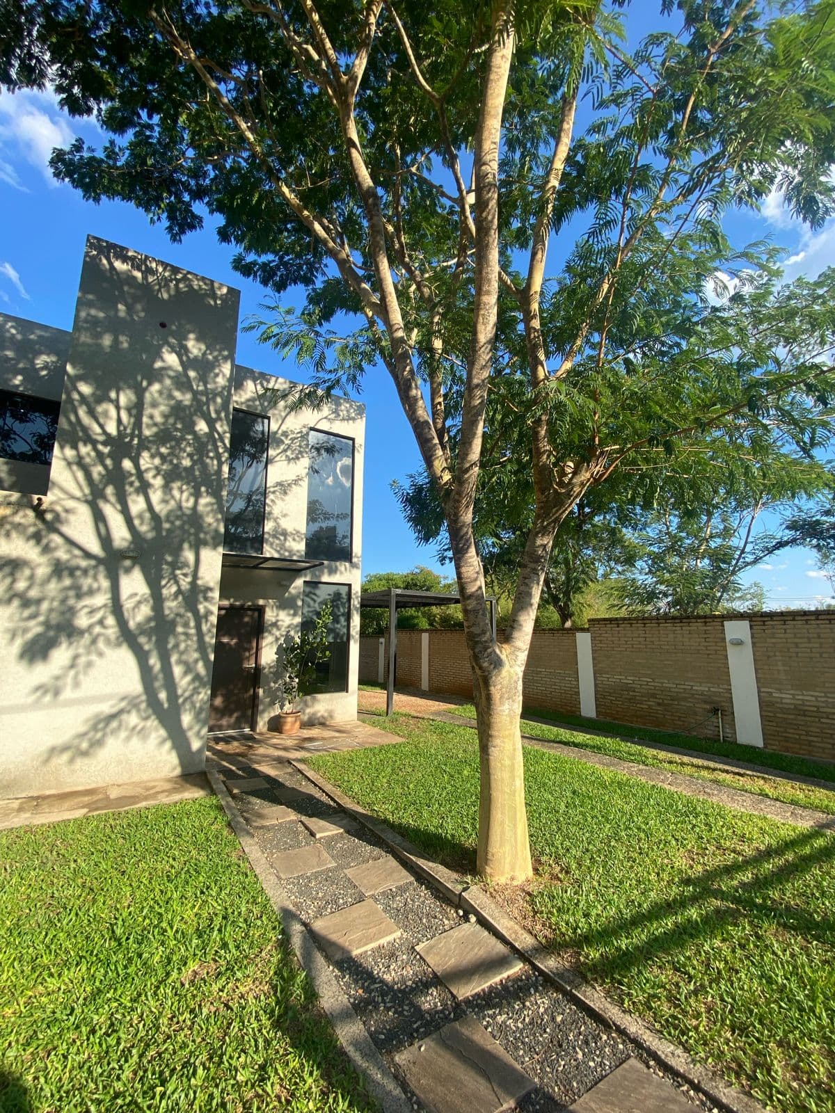 ALQUILO CASA EN SURUBI'I – 3